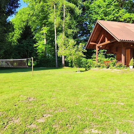 Villa Silent Orchard Naklo Esterno foto